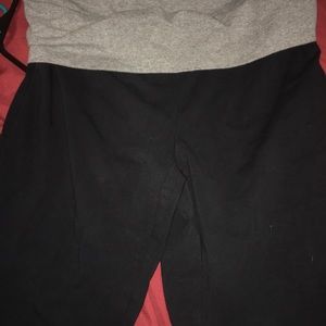 NFL Saints yoga pants. Size large